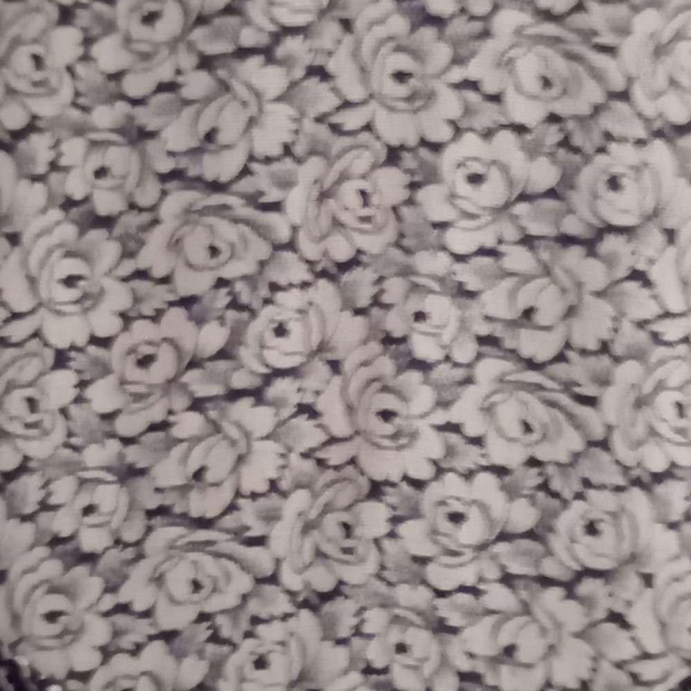 Dress - Picture 4 of 8